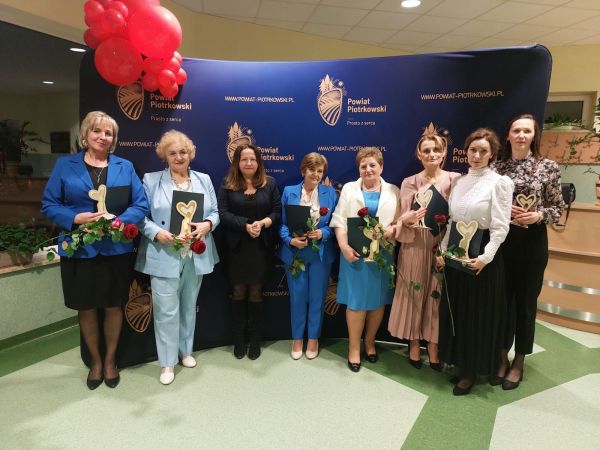 	Gala Kobiet Wyjątkowych Ziemi Piotrkowskiej