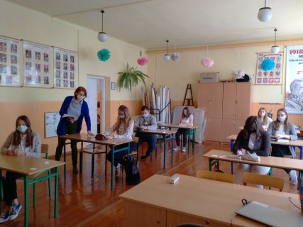 Próbne egzaminy ósmoklasisty w SP Krzemieniewice