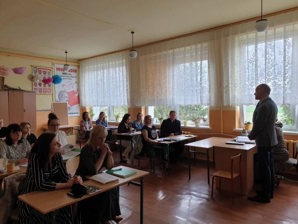 Rada Pedagogiczna - SP Krzemieniewice