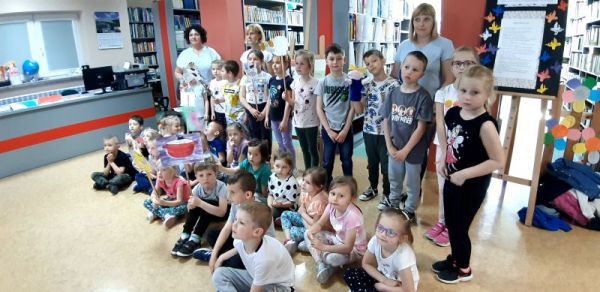 Spotkanie z przedszkolakami w bibliotece Szkoły Podstawowej w Gorzkowicach