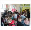 Galeria zdjęć: Walentynki w Szkole Podstawowej w Gorzkowicach. Link otwiera powiększoną wersję zdjęcia.