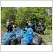 Galeria zdjęć: Wielkie sprzątanie z Młodzieżową Radą Gminy Gorzkowice. Link otwiera powiększoną wersję zdjęcia.