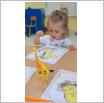 Galeria zdjęć: Dzień Żyrafy w Samorządowym Klubie Dziecięcym w Gorzkowicach. Link otwiera powiększoną wersję zdjęcia.